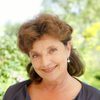 Monika Baumgartner as Sonja's mother