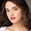Sophia Hammons as Lily Reyes