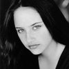 Raquel Beaudene as Estella at Age 10