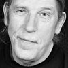 Peter-Hugo Daly as Ellis