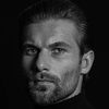 Vladimir Tsyglian as Alex / Limping Guard