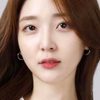 Kim Ji-eun as College senior(원정)