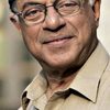 Girish Karnad as Sathya's grandfather