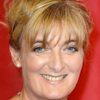 Elizabeth Rider as Mum