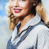 Eve Brent as Aunt Thelma