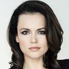 Tara Wilson as Chloe