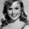 Diane Jergens as Joan Staples