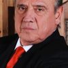 Mauricio Pesutic as Eugenio