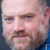 Mark Neilson as Gil O'Leary