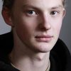 Anton Rogachev as Денис