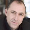 Kevin Scanlon as Officer Prince