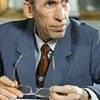Viktor Pomortsev as сосед Варакина в гостинице / "анархист тов. Бурцев"