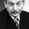 David Kossoff as Carl Banks