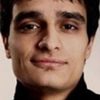 Viktor Stepanyan as Robert Melkonyan