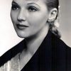 Astrid Allwyn as Cleo Marsh
