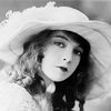 Lillian Gish as Victoria Inch