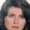 Michele Goodger as Mrs. MacIntyre (as Michelle Goodger)