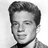 Bobby Diamond as Rod