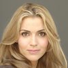 Hudson Leick as Julia