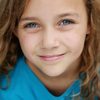 Mimi Kirkland as Lexie
