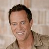 Robert T. Bogue as Detective Coburn