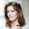 Jennifer Schoch as Young Ruth