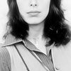 Nadia Cassini as Carolina