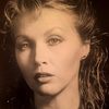 Lynn Eastman-Rossi as Candace Lurie
