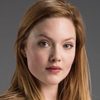 Holliday Grainger as Lauren
