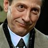Colin Jeavons as Hizzoner
