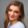 Grace O'Sullivan as Starr Myers