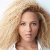 Robyn Alomar as Liv