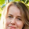 Elise McCredie as Marie