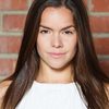 Mónica López Aleman as Maggie