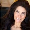 Sonia Izzolena as Mary Henderson