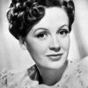 Phyllis Calvert as Mrs. Margaret Munson