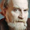 Petr Pelzer as Master Hanuš / Vypravee (voice)