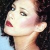 Dayle Haddon as Marina (episodio "La guardia del corpo")