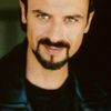 Juan Chioran as Gustavo