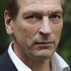Julian Sands as Finn Macha