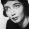 Sloane Shelton as Evelyn Best