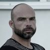 Dimitar Doychinov as Kaz