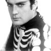 Rosario Borelli as Medico