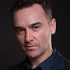 Shaun Smyth as Virgil Niven