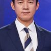 Wang Jong-myung as News Anchor