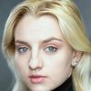 Claudia Grace Mckell as Helena