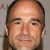 Elias Koteas as Capt. James 'Bugger' Staros