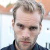 Mathis Landwehr as Lutz Becker