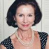 Marianne Borgo as Estelle