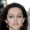 Rosmary Yaneva as Riley